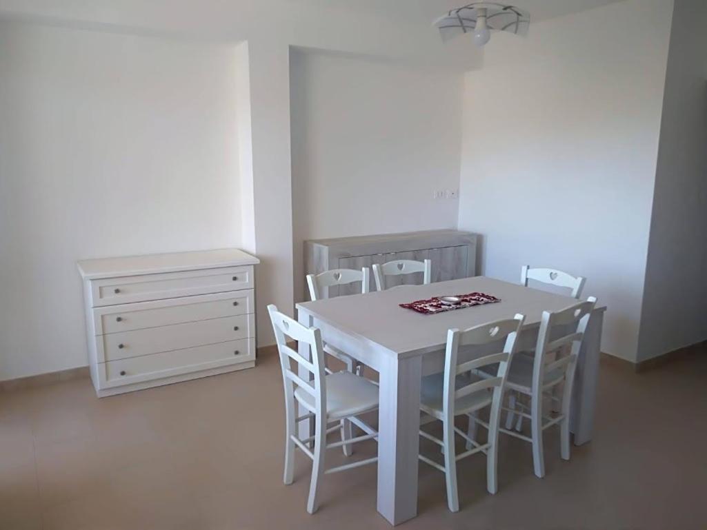 Casa Speranza Apartment ออลเบีย ภายนอก รูปภาพ